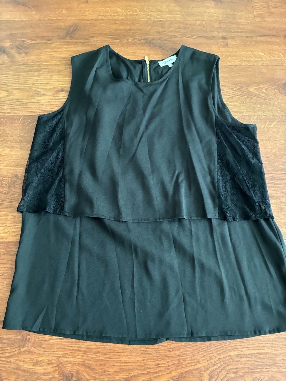 Calvin Klein sleeveless black blouse size XL